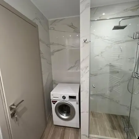Soma Lux Apartment!